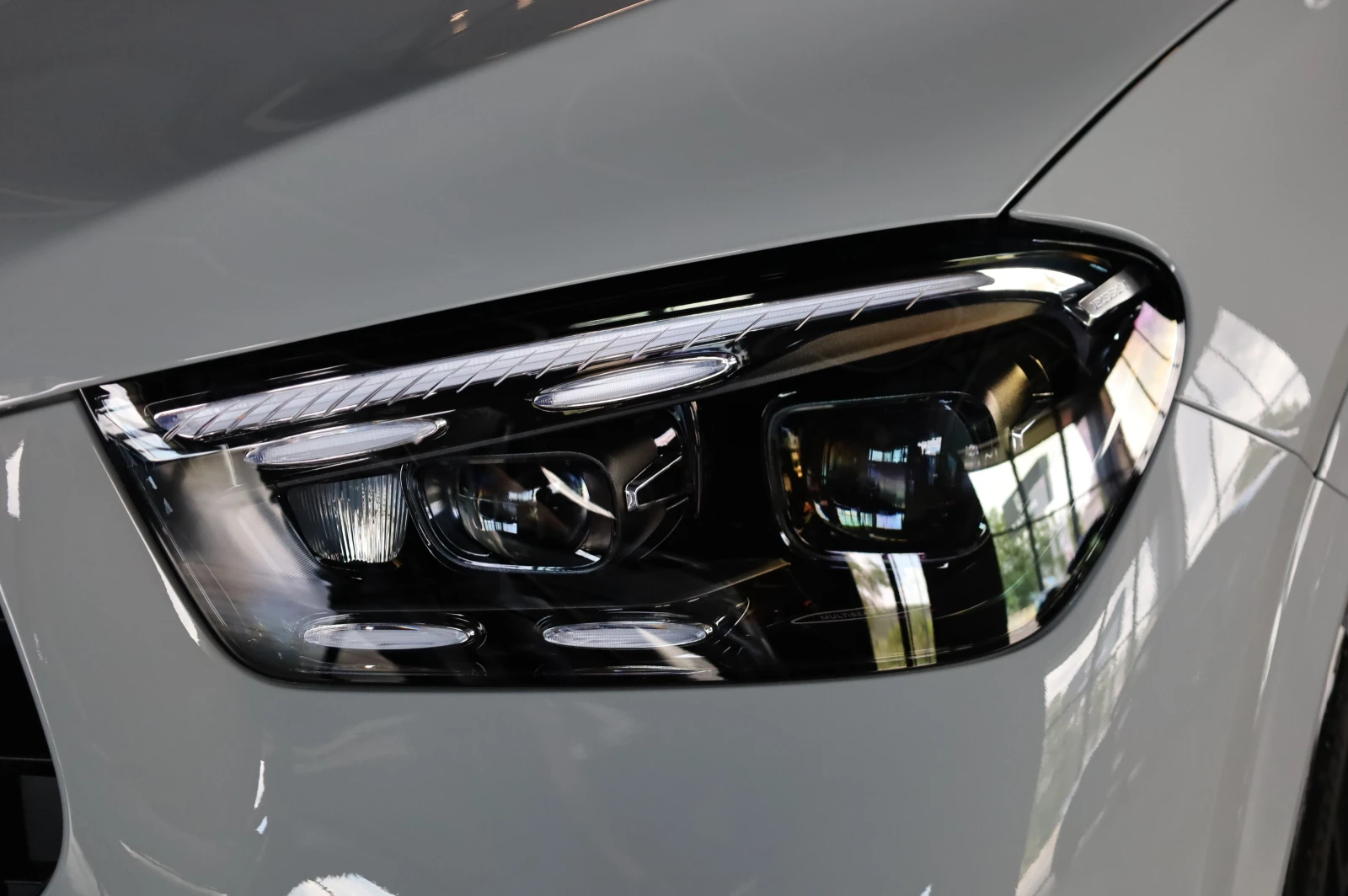 Mercedes-Benz GLE 53 4MATIC NEW* FACELIFT* 4 MATIC+ * AMG* PANO* 360* , снимка 4 - Автомобили и джипове - 54478404