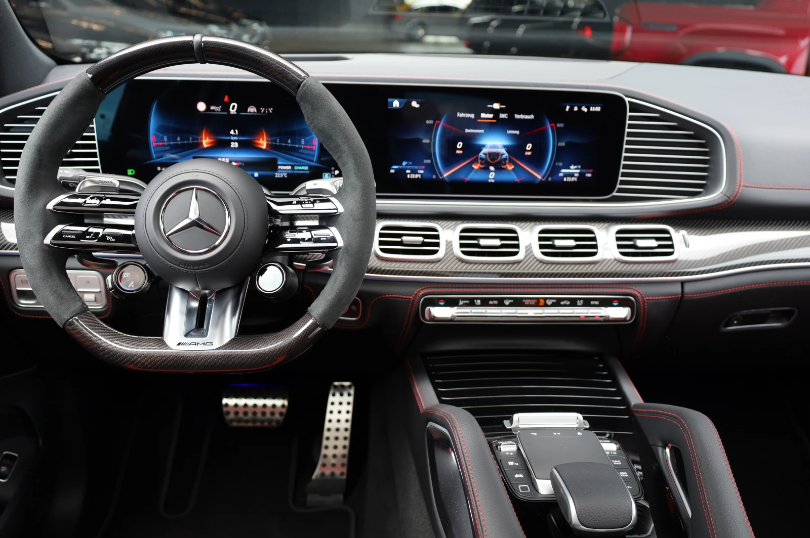 Mercedes-Benz GLE 53 4MATIC NEW* FACELIFT* 4 MATIC+ * AMG* PANO* 360* , снимка 10 - Автомобили и джипове - 54478404