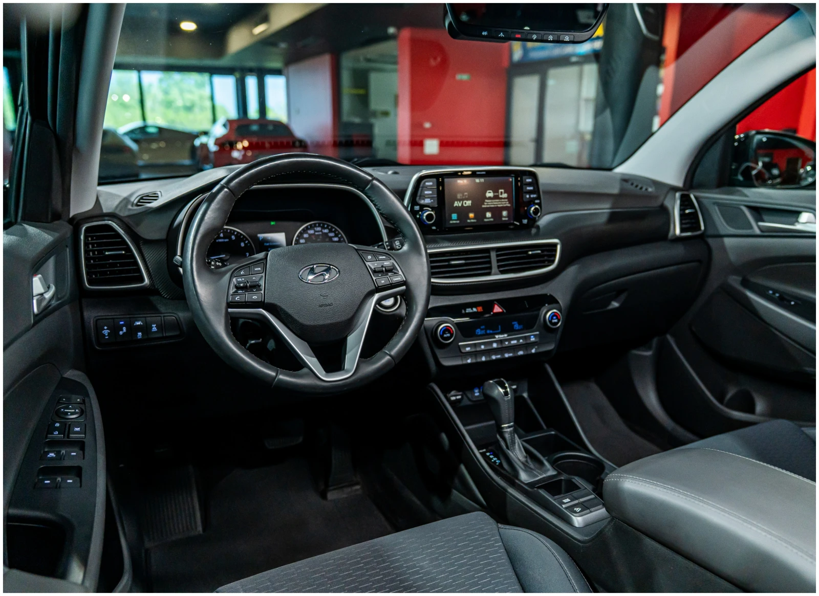 Hyundai Tucson Preferred* Htrac, снимка 10 - Автомобили и джипове - 54532620