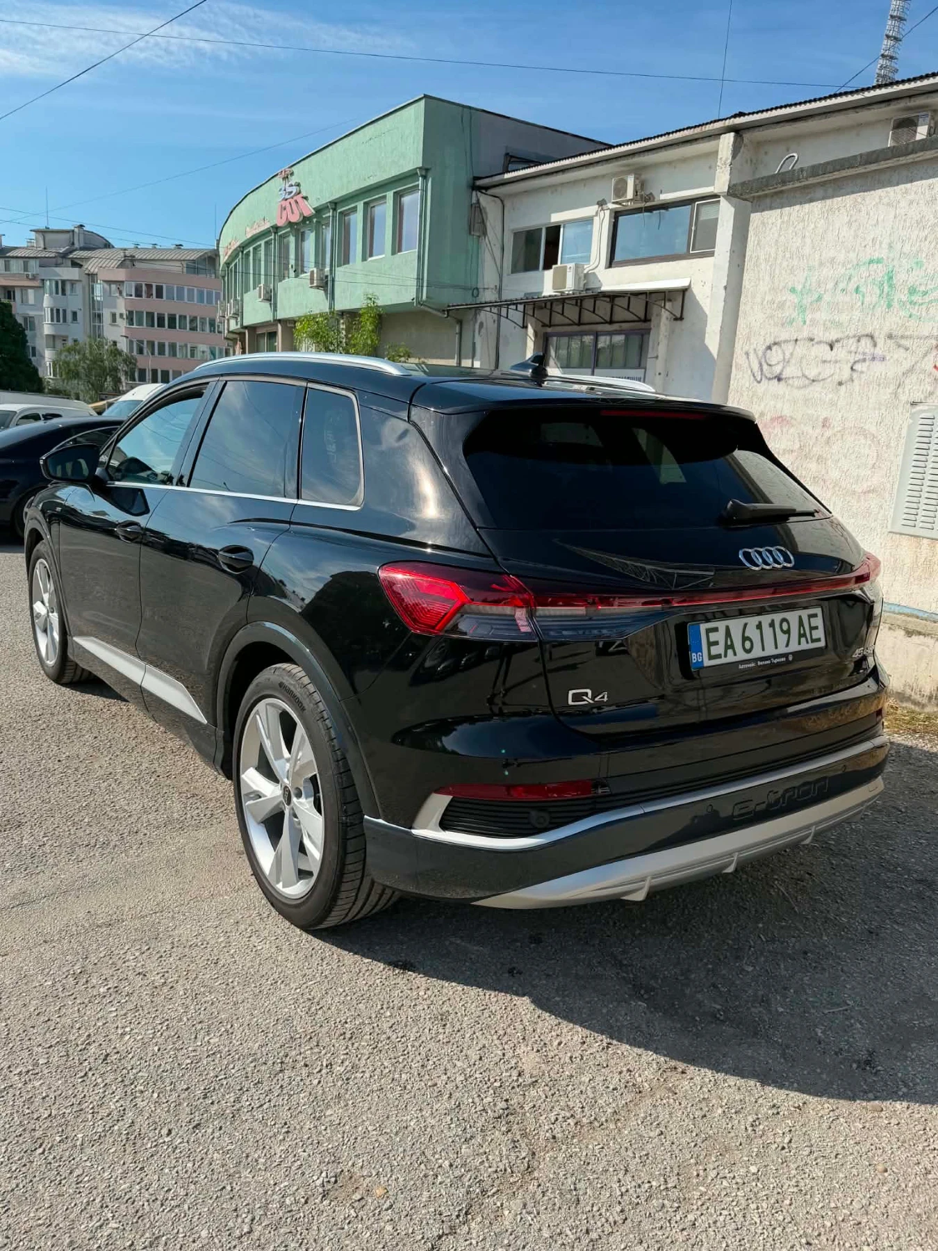 Audi Q4 E-tron45 286 hp Sline, снимка 4 - Автомобили и джипове - 54547739