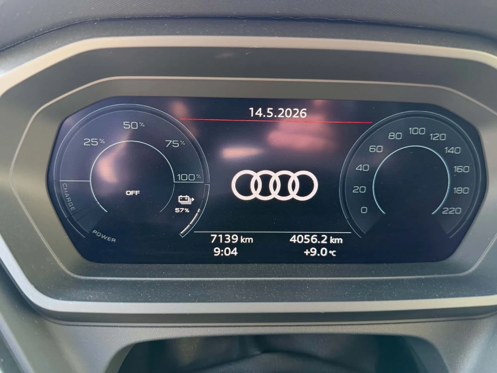 Audi Q4 E-tron45 286 hp Sline, снимка 8 - Автомобили и джипове - 54547739