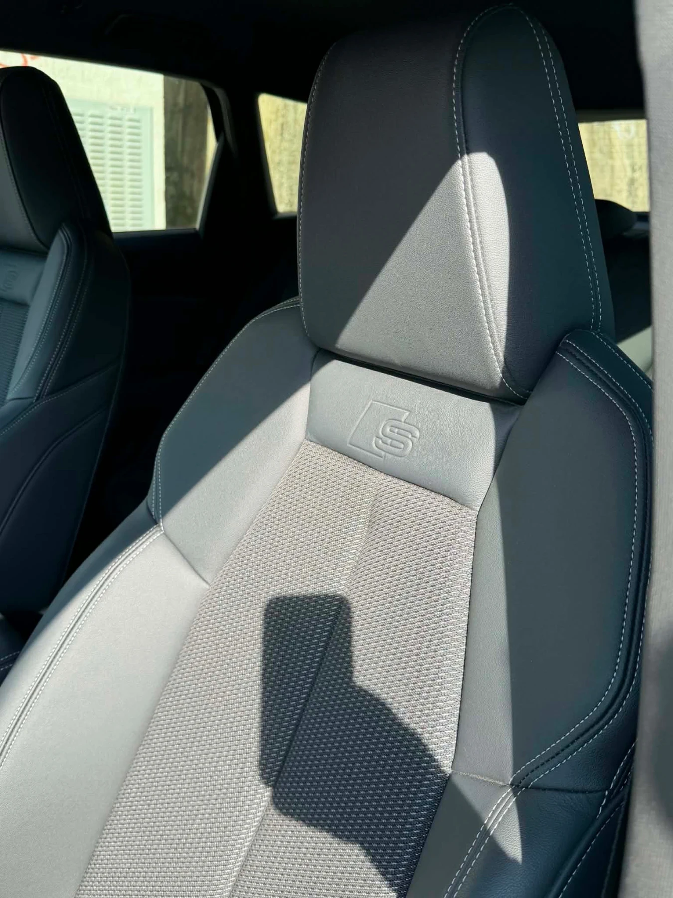 Audi Q4 E-tron45 286 hp Sline, снимка 14 - Автомобили и джипове - 54547739
