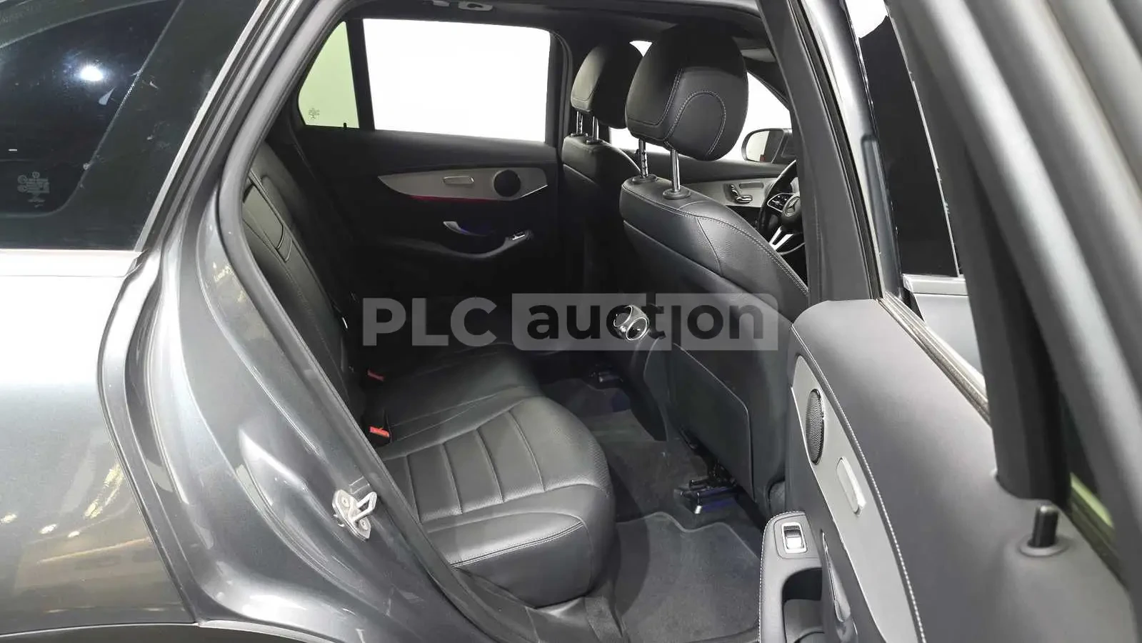 Mercedes-Benz GLC 220 d| PANO| HEAD UP| КАМЕРА| ВКЛ.ТЕХНОТЕСТ, снимка 9 - Автомобили и джипове - 54616908