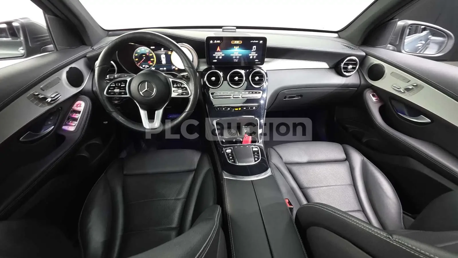 Mercedes-Benz GLC 220 d| PANO| HEAD UP| КАМЕРА| ВКЛ.ТЕХНОТЕСТ, снимка 2 - Автомобили и джипове - 54616908