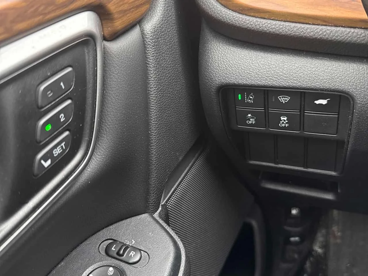 Honda Cr-v | Touring | CARFAX | DISTRONIC | ДВА КЛЮЧА | , снимка 12 - Автомобили и джипове - 54653220