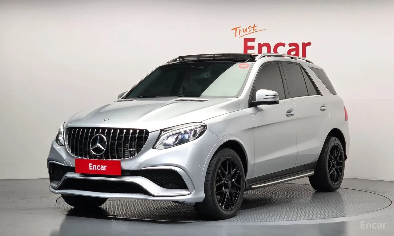 Mercedes-Benz GLE 350 TOP/LOW KM
