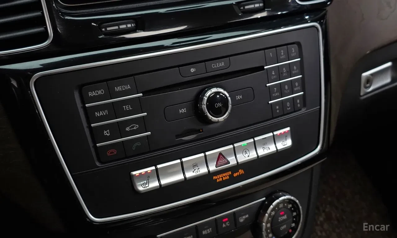 Mercedes-Benz GLE 350 TOP/LOW KM, снимка 15 - Автомобили и джипове - 54749807