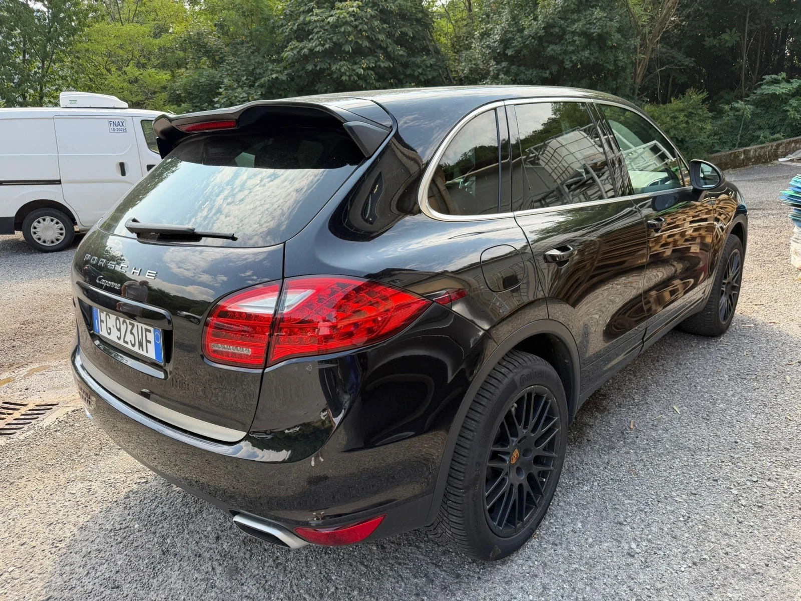 Porsche Cayenne 3.0d 245кс* 8ZF* Въздух* Панорама* , снимка 3 - Автомобили и джипове - 55231938