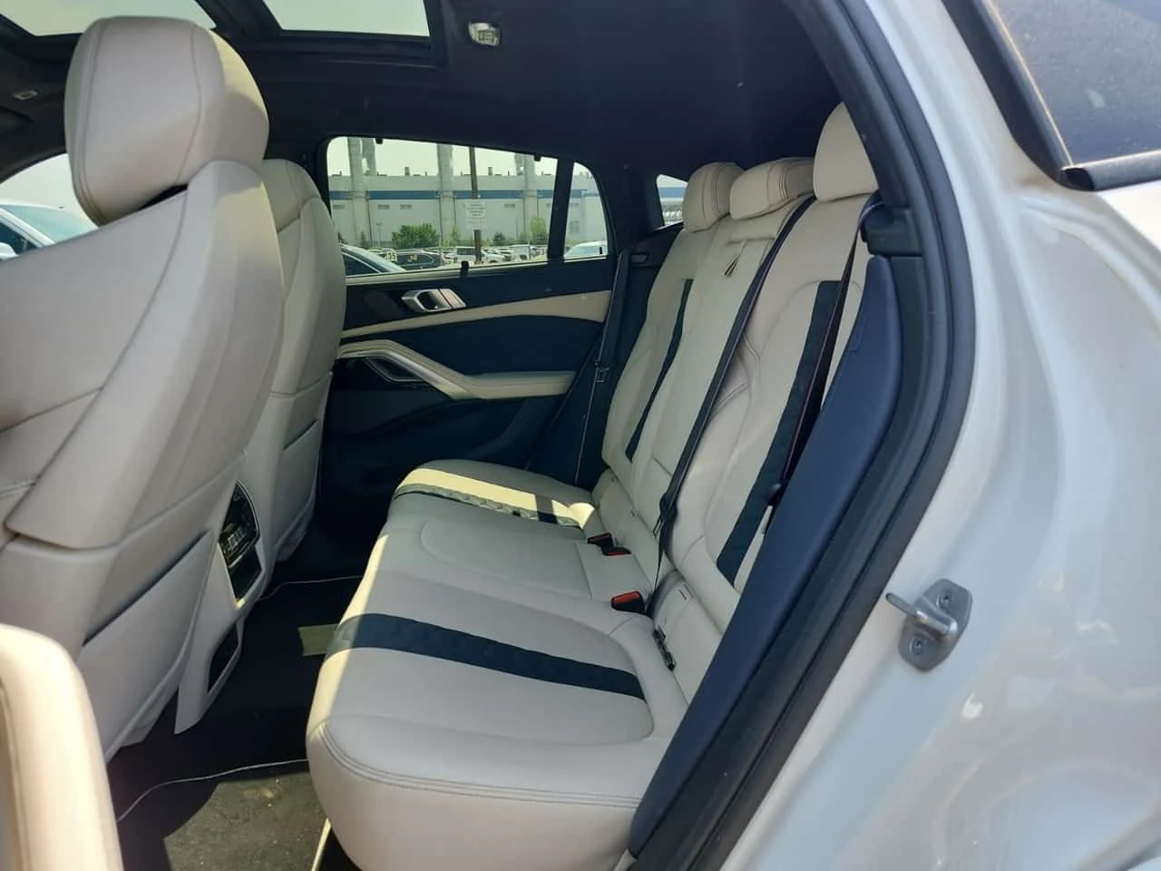 BMW X6 * COMPETITION * CARFAX * Бeз инциденти * , снимка 9 - Автомобили и джипове - 55650514