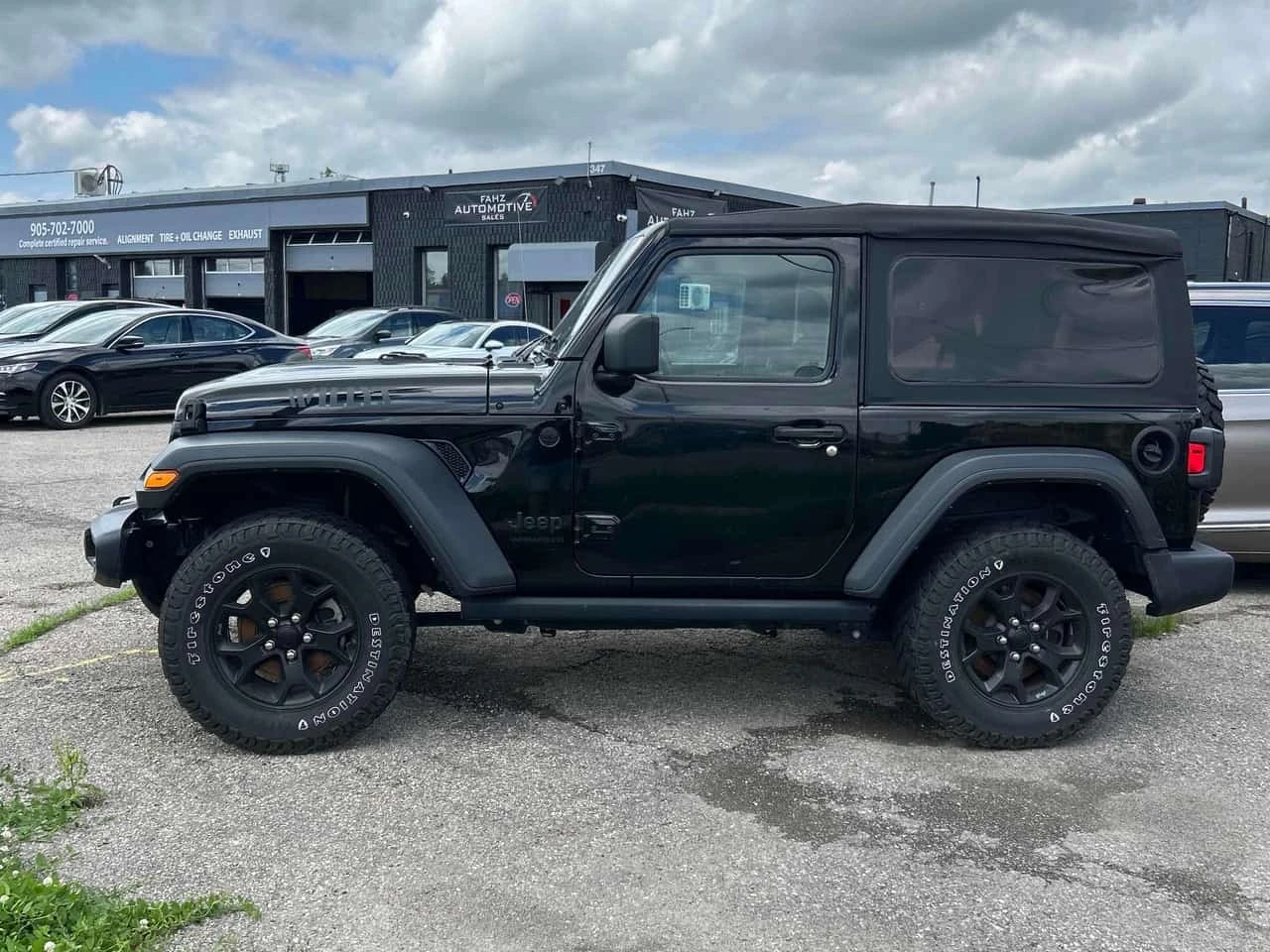 Jeep Wrangler * Willys * CARFAX * 2 КЛЮЧА * , снимка 2 - Автомобили и джипове - 56734595