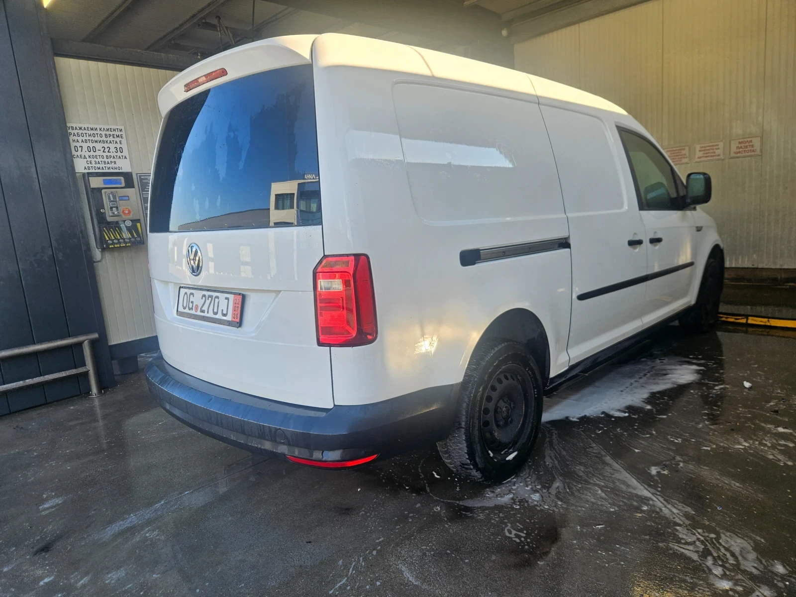 VW Caddy 2.0tdi MAKSI, снимка 11 - Бусове и автобуси - 55076976