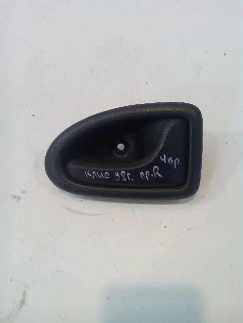 Дръжка врата предна дясна вътрешна Рено Клио