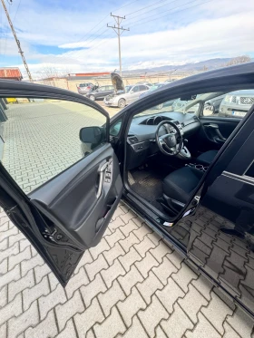 Toyota Verso 2.2 D4D 6+ 1, снимка 5 - Автомобили и джипове - 53609229