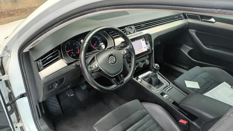 VW Passat 2.0TDI/BMT/Highline, снимка 5 - Автомобили и джипове - 47931673