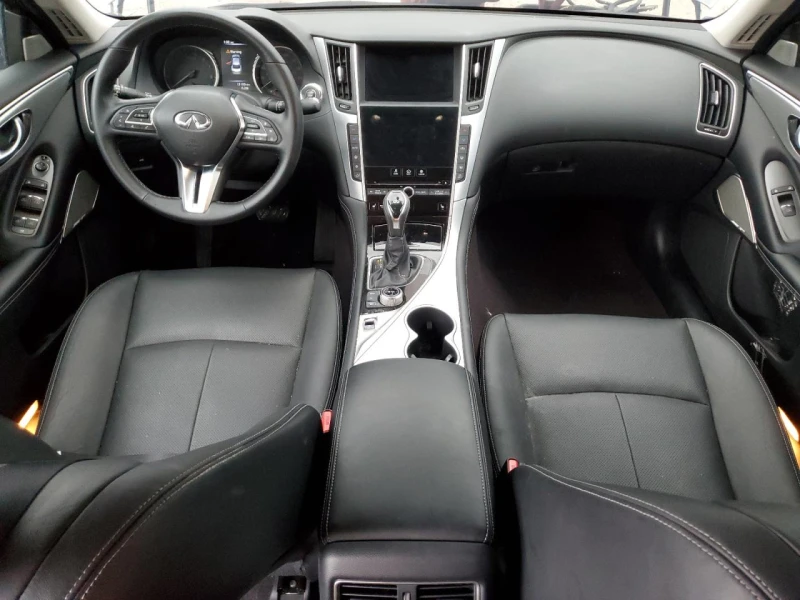 Infiniti Q50 LUXE, снимка 8 - Автомобили и джипове - 48767177