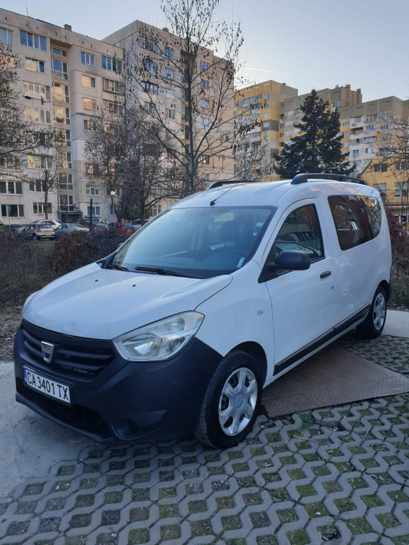 Dacia Dokker, снимка 1 - Автомобили и джипове - 49378769