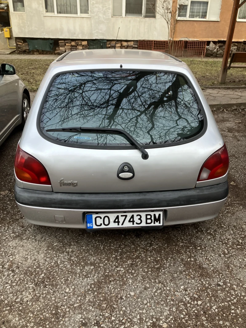 Ford Fiesta, снимка 3 - Автомобили и джипове - 49392252