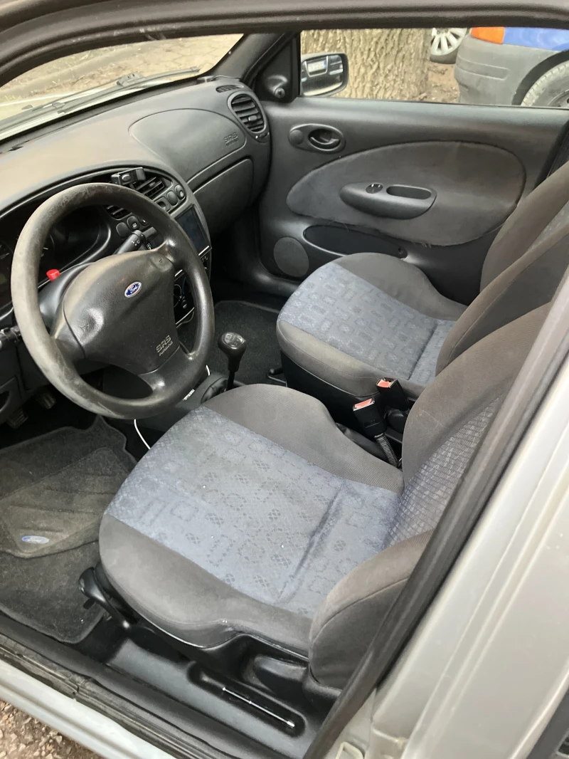 Ford Fiesta, снимка 5 - Автомобили и джипове - 49392252