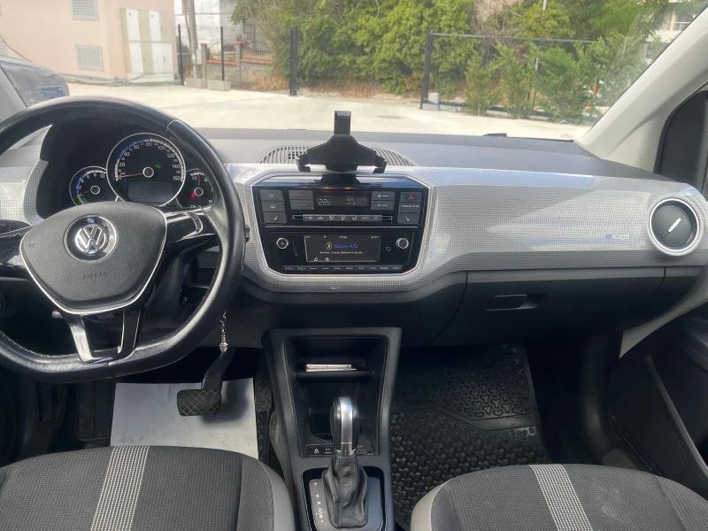 VW Up E-UP, снимка 11 - Автомобили и джипове - 52599910