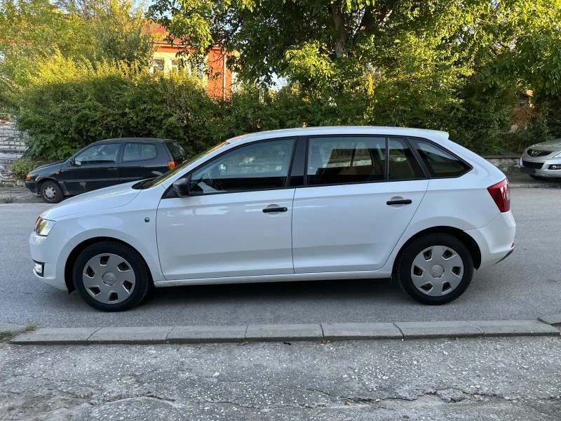 Skoda Rapid 1.2TSI 105k, снимка 3 - Автомобили и джипове - 52116297