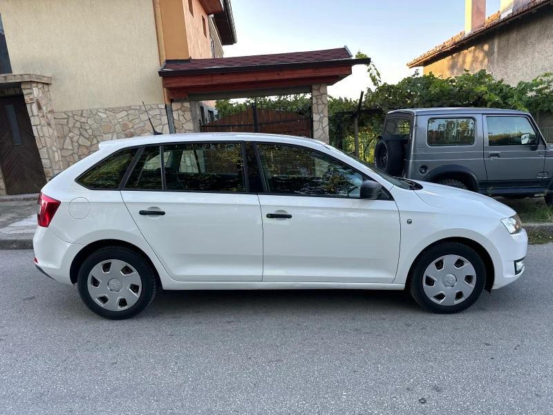 Skoda Rapid 1.2TSI 105k, снимка 4 - Автомобили и джипове - 52116297