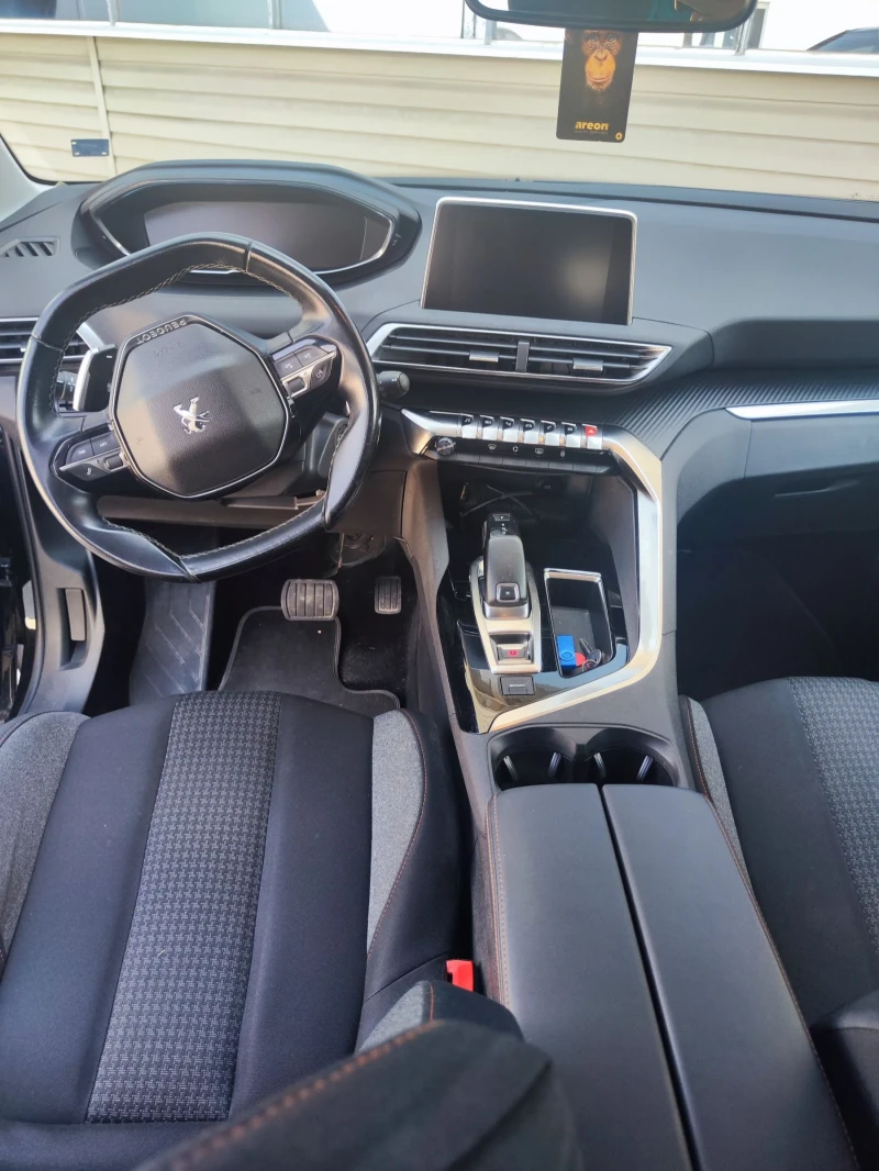 Peugeot 3008 1.5 BLUE- HDI, снимка 4 - Автомобили и джипове - 52541055
