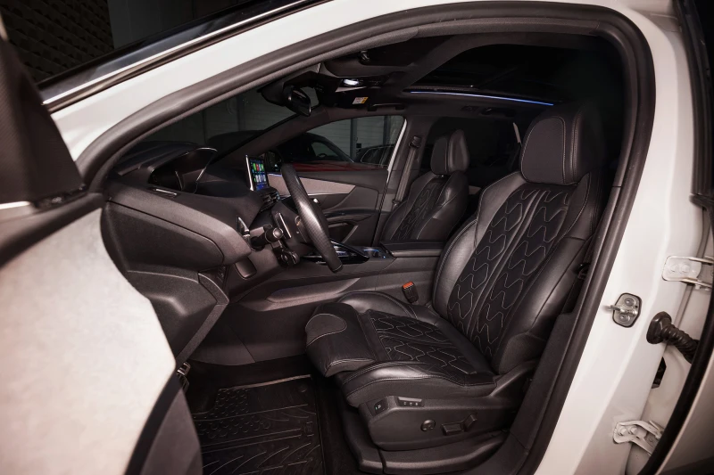 Peugeot 3008 2.0Blue-HDi* GT Line* ПАНОРАМА* ПОДГРЕВ* КРУИЗ КОН, снимка 8 - Автомобили и джипове - 53088772