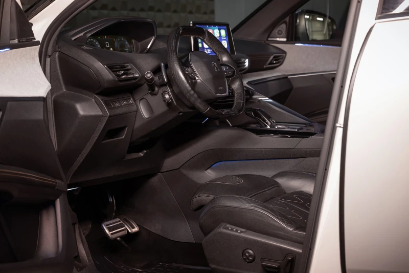 Peugeot 3008 2.0Blue-HDi* GT Line* ПАНОРАМА* ПОДГРЕВ* КРУИЗ КОН, снимка 7 - Автомобили и джипове - 53088772