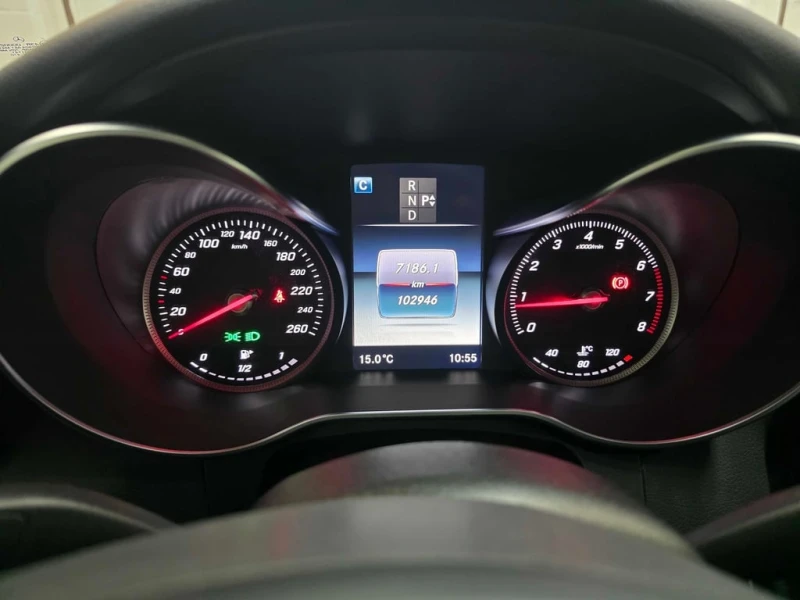 Mercedes-Benz C 300 * CARFAX * ЦЕНА ДО БГ, снимка 8 - Автомобили и джипове - 53241292