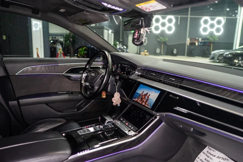 Audi A8 50TDI QUATTRO LONG BLACK LINE B&O ЛИЗИНГ 100%, снимка 13 - Автомобили и джипове - 53299882