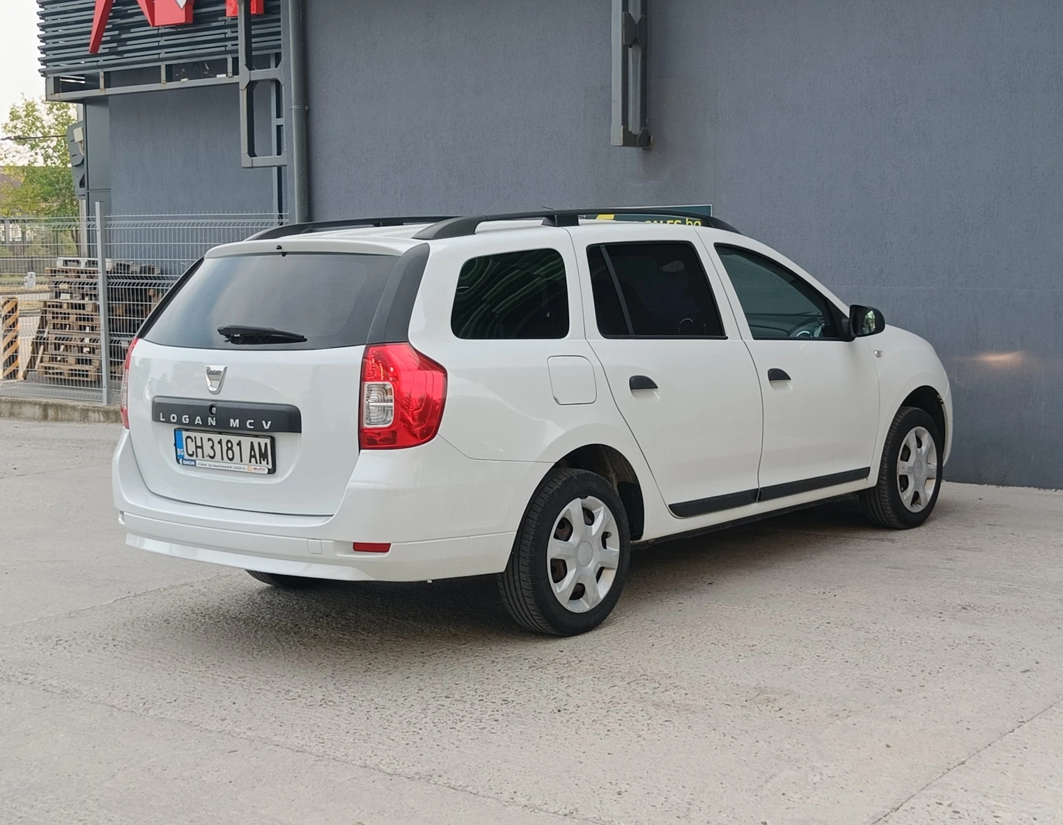 Dacia Logan  1.2 LPG - изображение 8