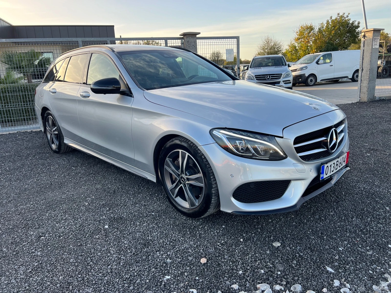 Mercedes-Benz C 220 2.2-4 MATIC-AMG- - изображение 3