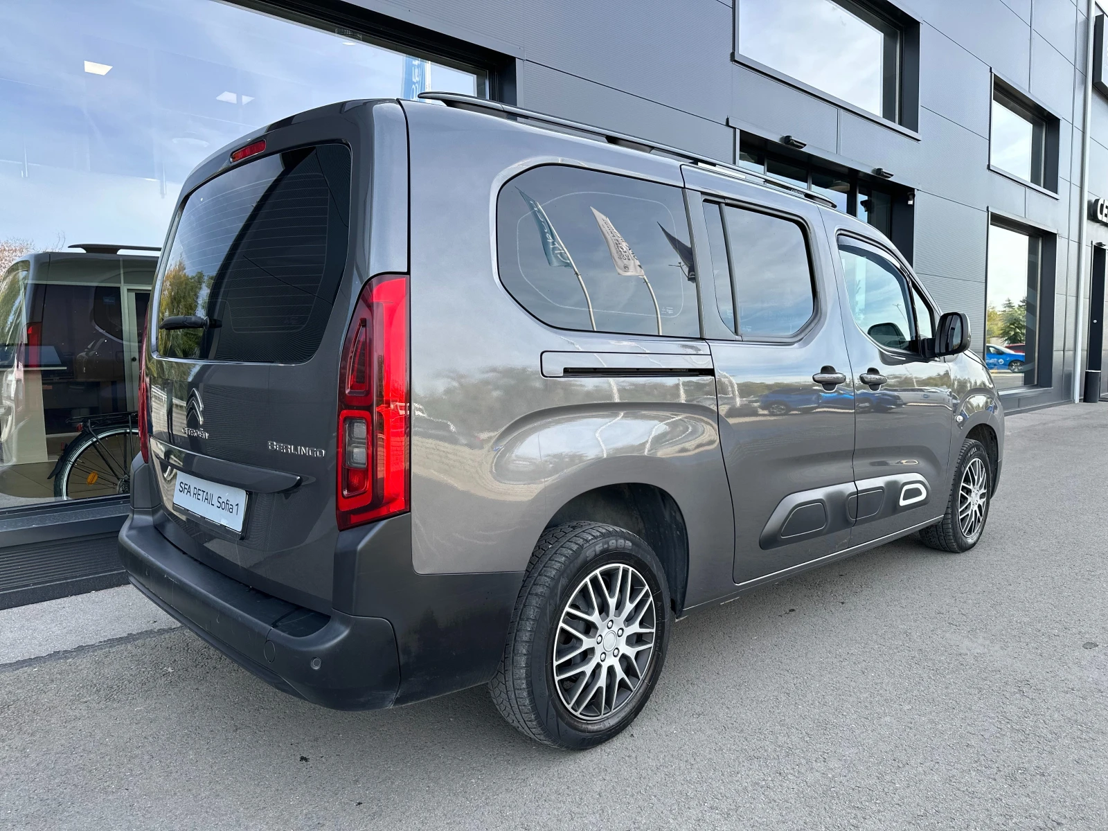 Citroen Berlingo LONG MPV 1.5 BlueHDI 130 BVA6  E6.4 N1 - изображение 3