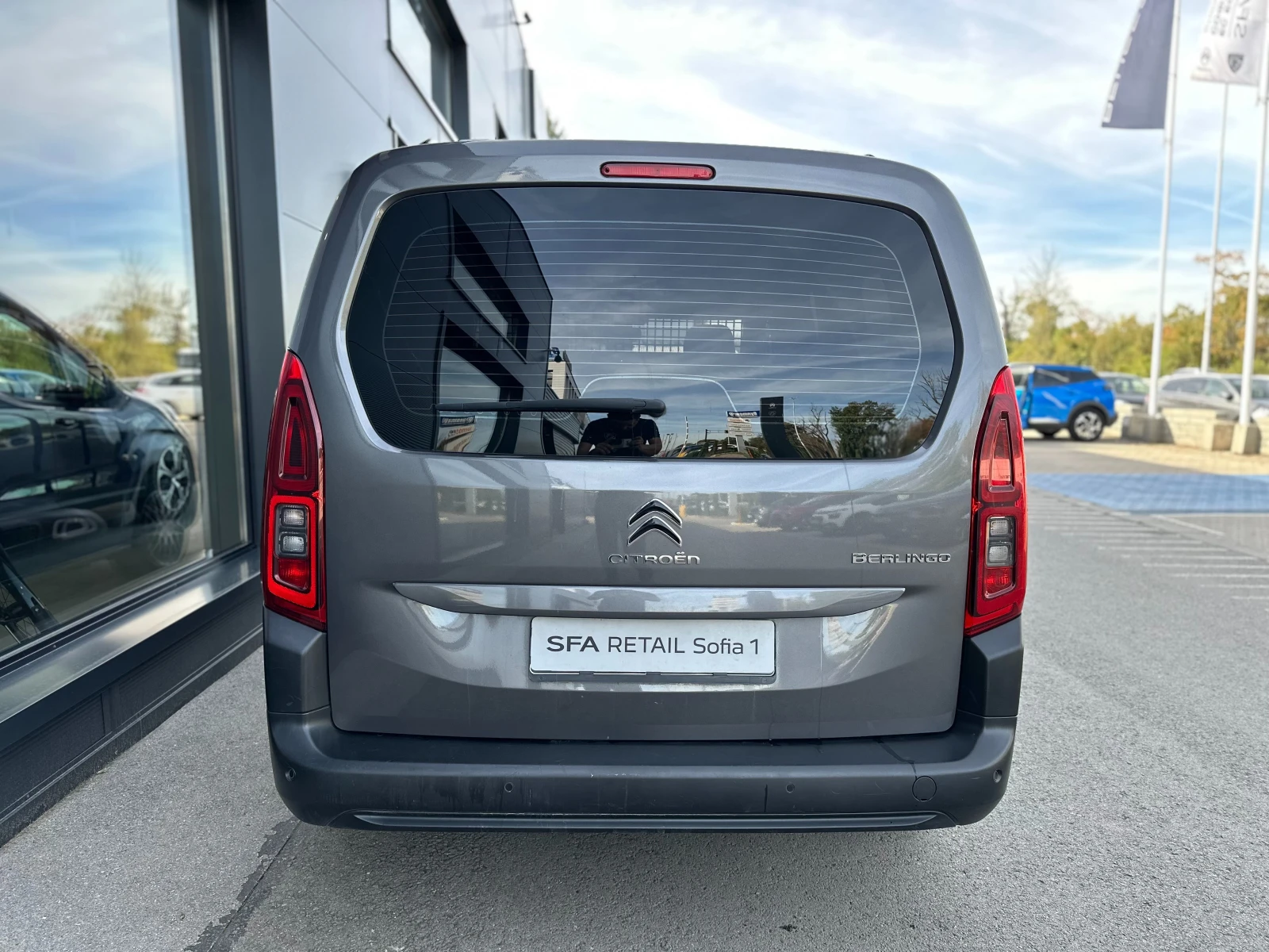 Citroen Berlingo LONG MPV 1.5 BlueHDI 130 BVA6  E6.4 N1 - изображение 8