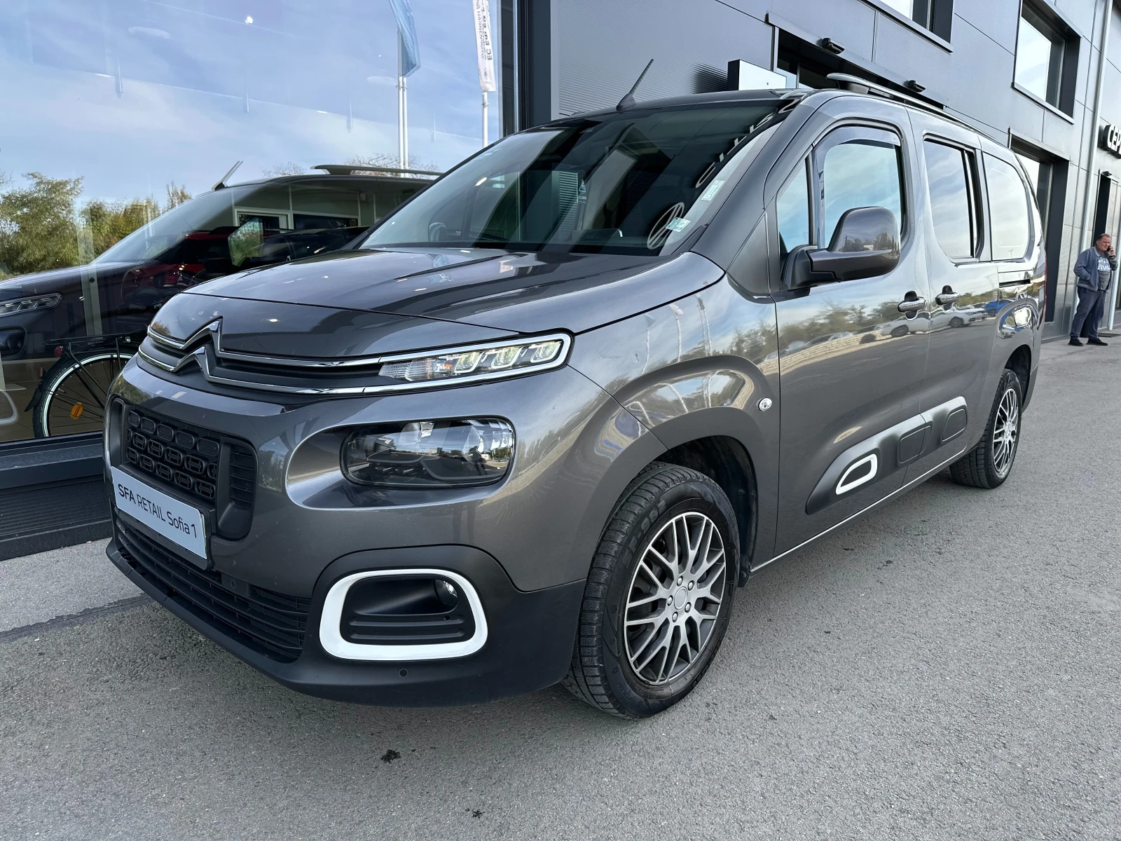 Citroen Berlingo LONG MPV 1.5 BlueHDI 130 BVA6  E6.4 N1 - изображение 4