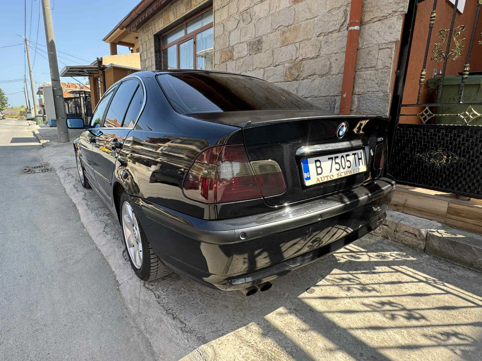 BMW 320 2.2i facelift - изображение 3