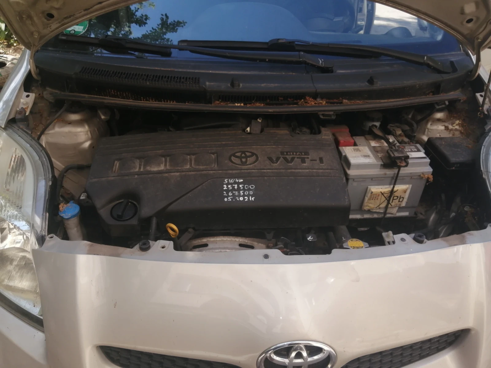 Toyota Yaris VVT-I - изображение 7