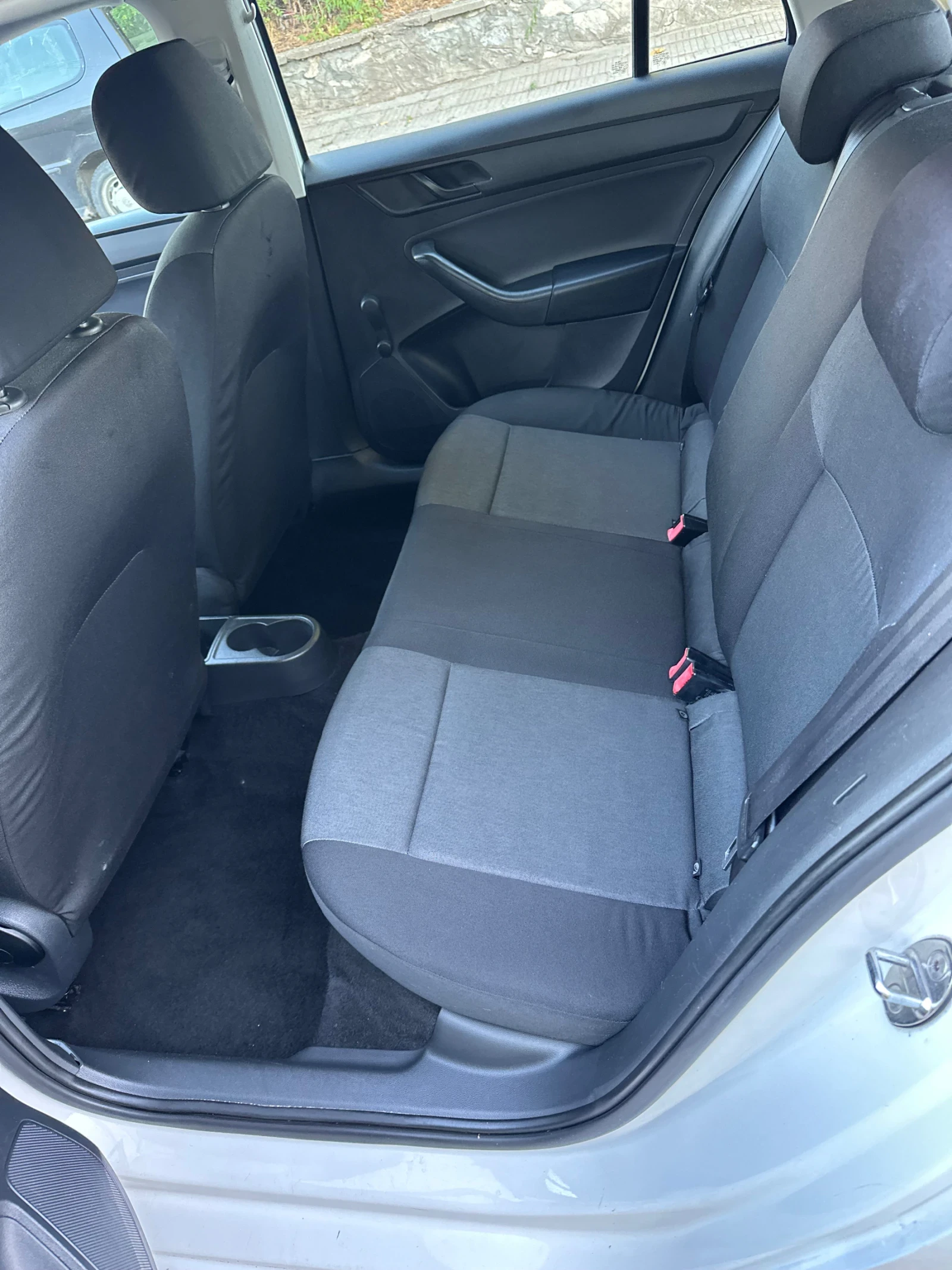 Skoda Rapid 1.2TSI 105k | Mobile.bg   11