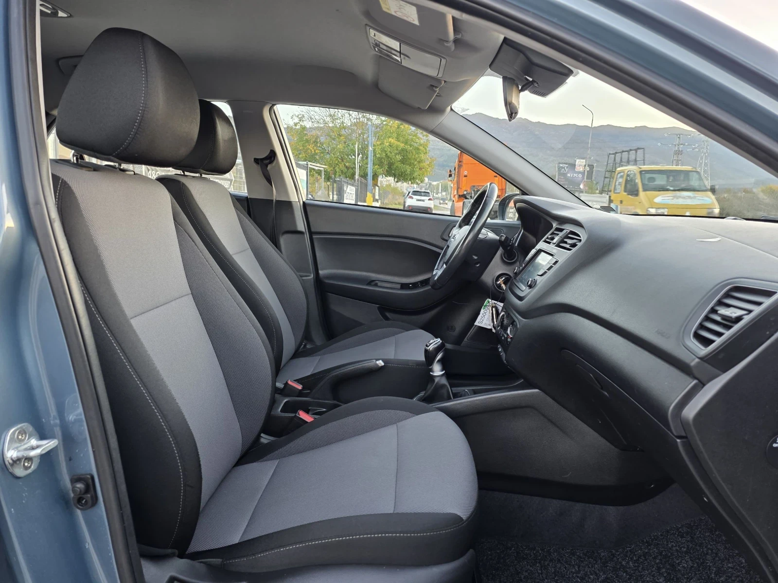 Hyundai I20 1.0T-GDI | Mobile.bg   12