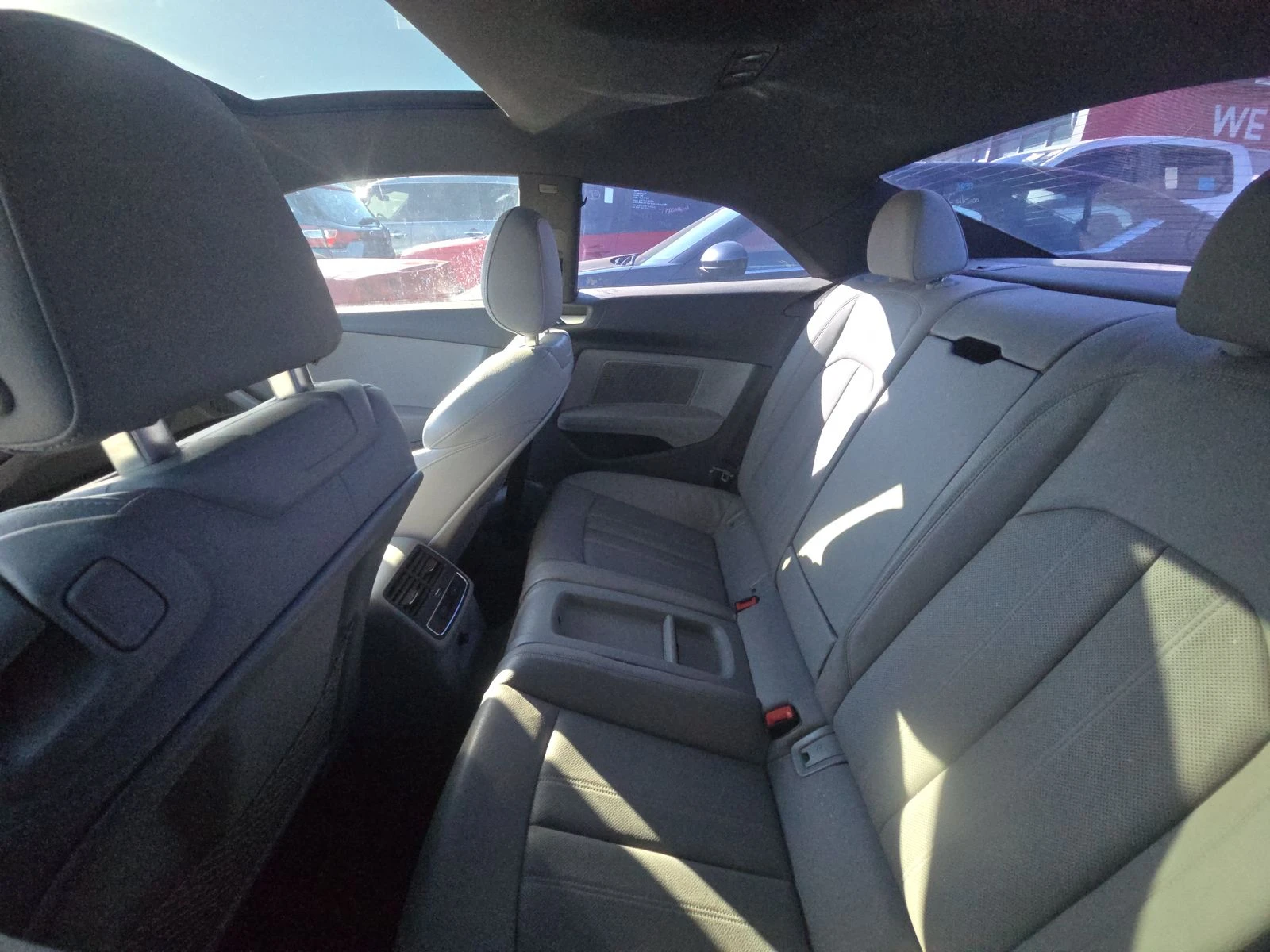 Audi A5 * PREMIUM PLUS* QUATTRO* PANO* MEMORY | Mobile.bg   15