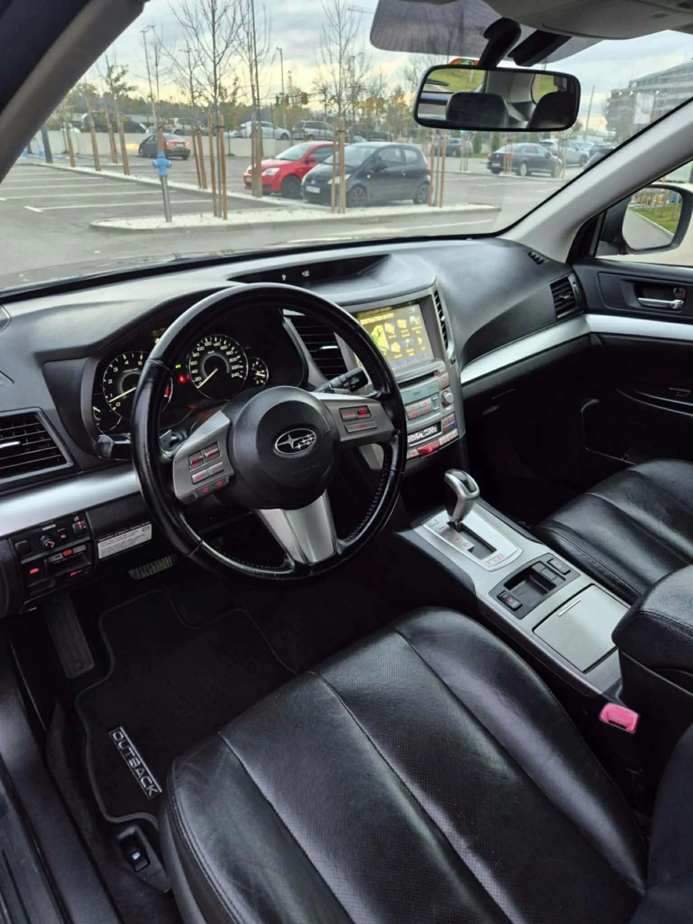 Subaru Outback 2.5 АВТОМАТ* EXECUTIVE* СЕРВИЗНА ИСТОРИЯ  - изображение 5