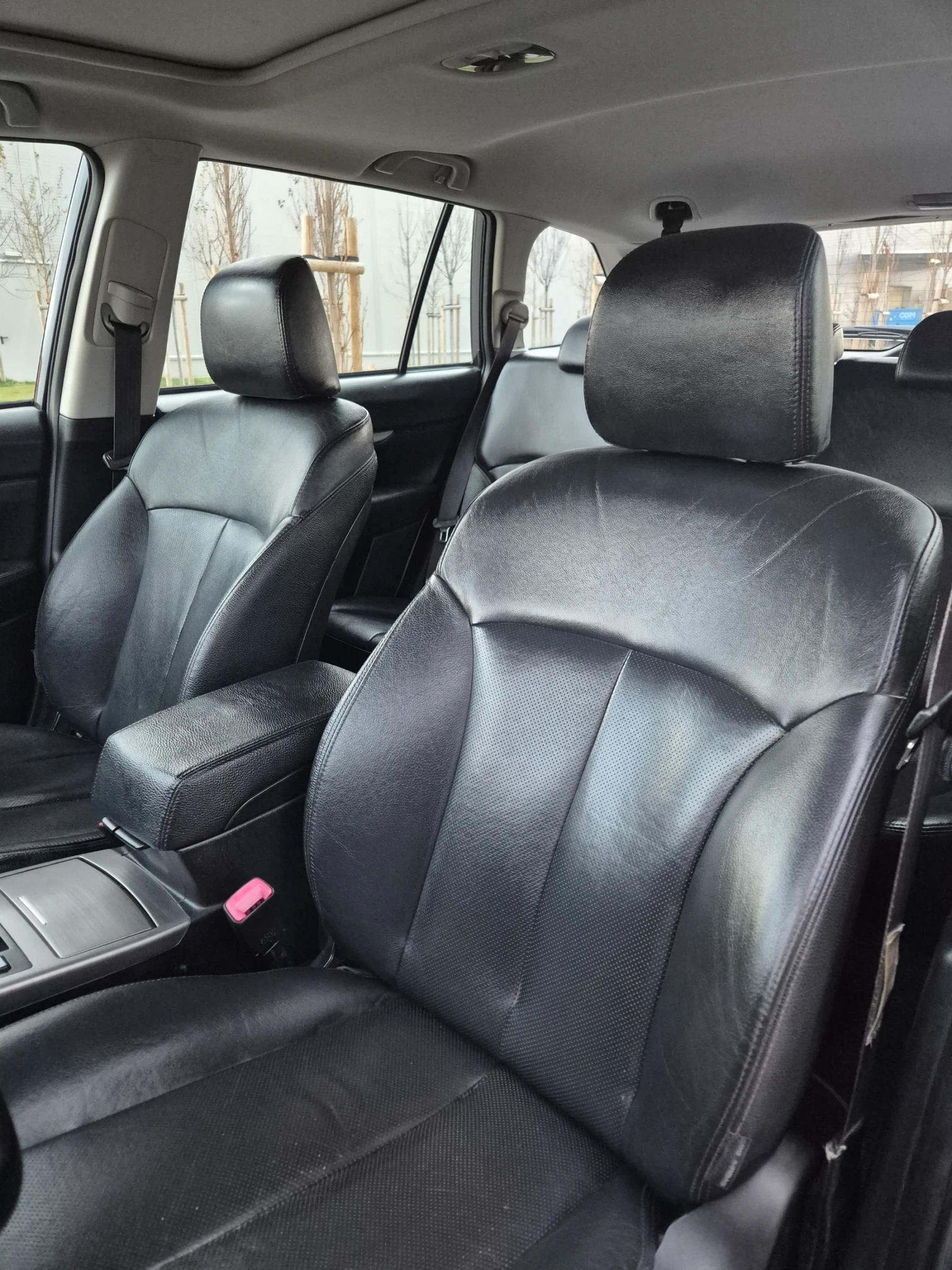 Subaru Outback 2.5 АВТОМАТ* EXECUTIVE* СЕРВИЗНА ИСТОРИЯ  - изображение 6