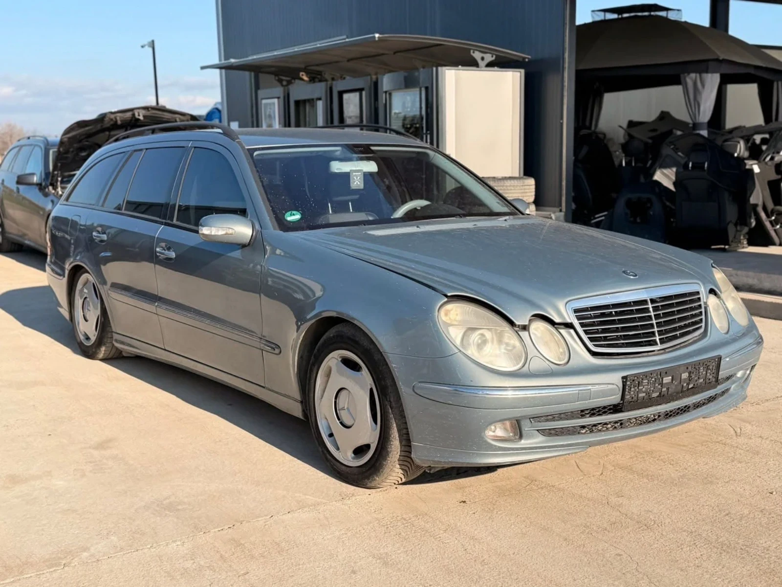 Mercedes-Benz E 220 646 - изображение 2