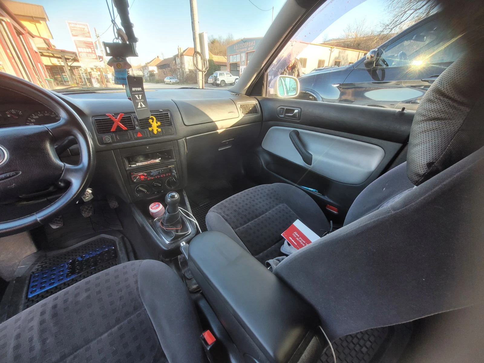 VW Golf 1.6 | Mobile.bg � ����������� 11