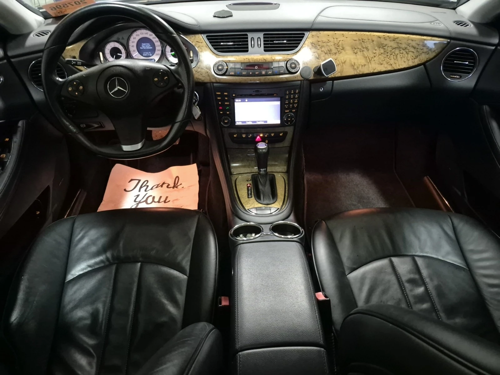 Mercedes-Benz CLS 550 ЗАДНО * * CARFAX * * ЧЕРЕН САЛОН * *  - изображение 9