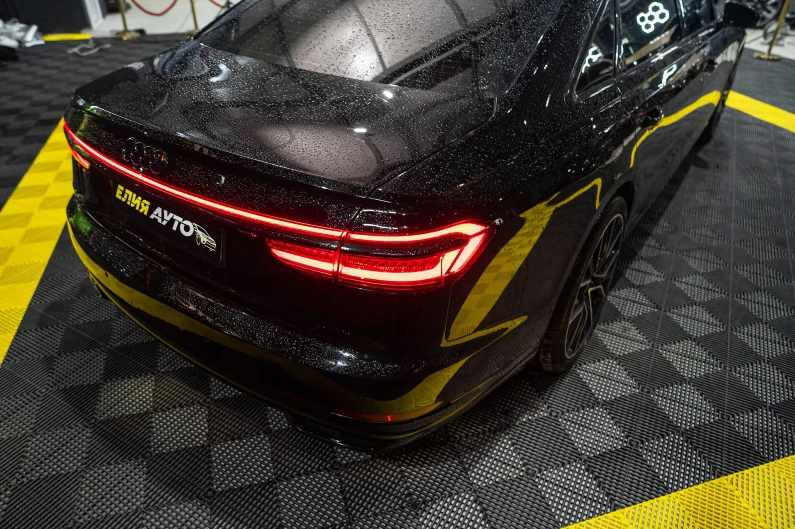 Audi A8 50TDI QUATTRO LONG BLACK LINE B&O ЛИЗИНГ 100% - изображение 10