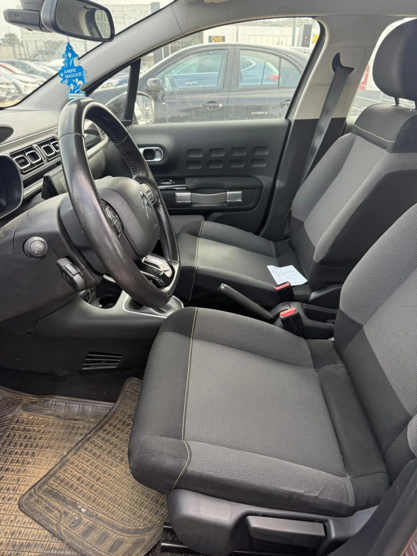 Citroen C3 1.2PureTech Auto, снимка 5 - Автомобили и джипове - 53787661