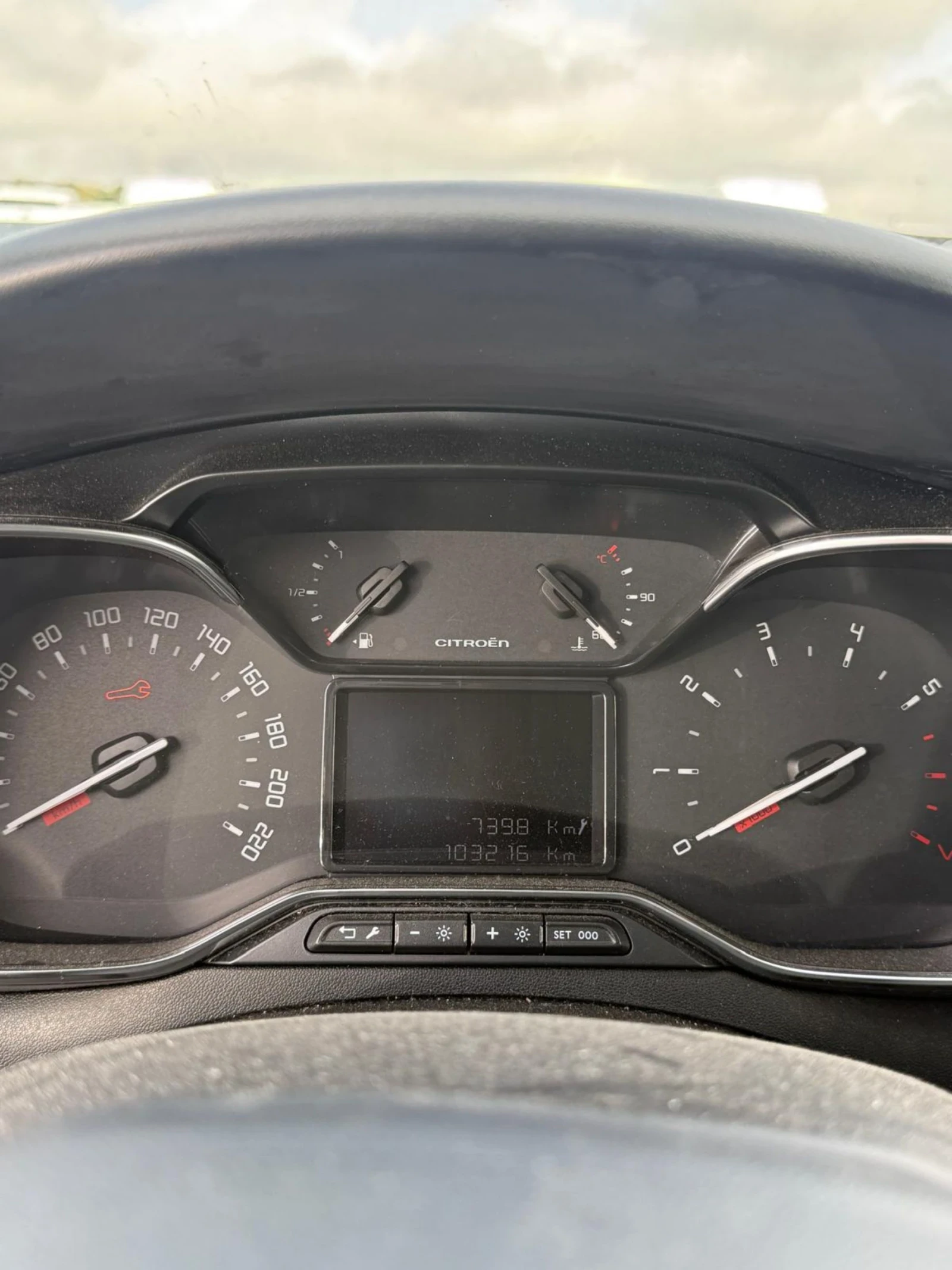 Citroen C3 1.2PureTech Auto, снимка 7 - Автомобили и джипове - 53787661