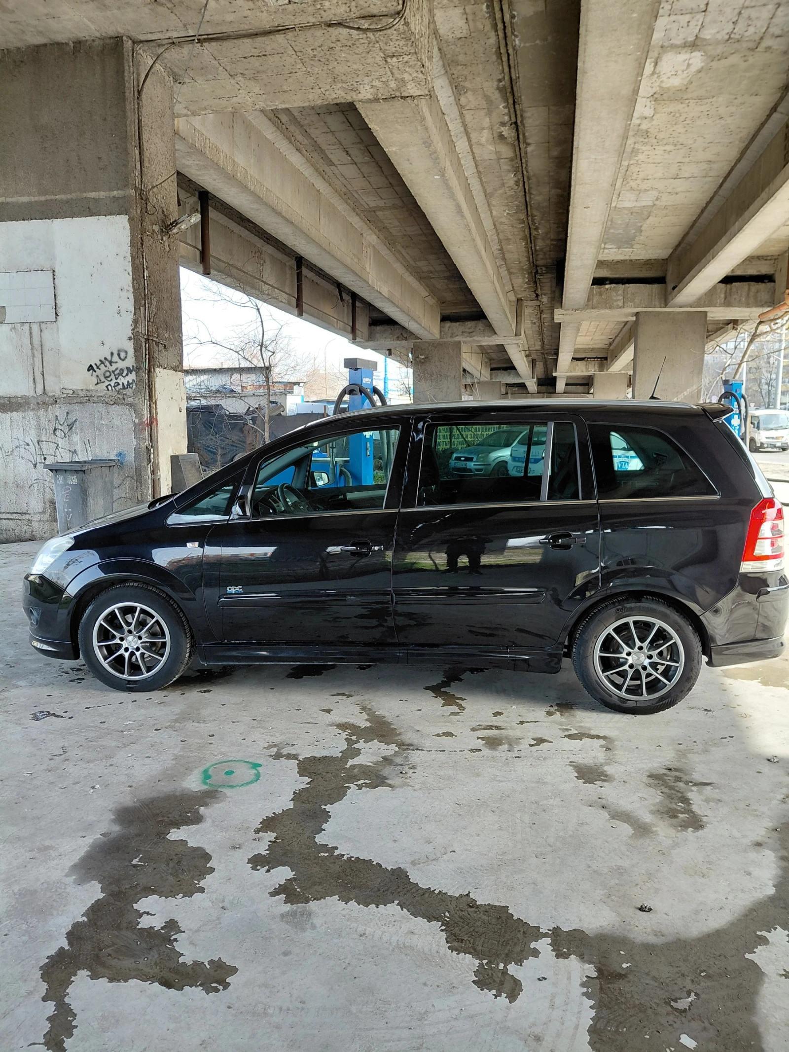Opel Zafira 1.8i / 130 000 ��. / ��� | Mobile.bg � ����������� 4