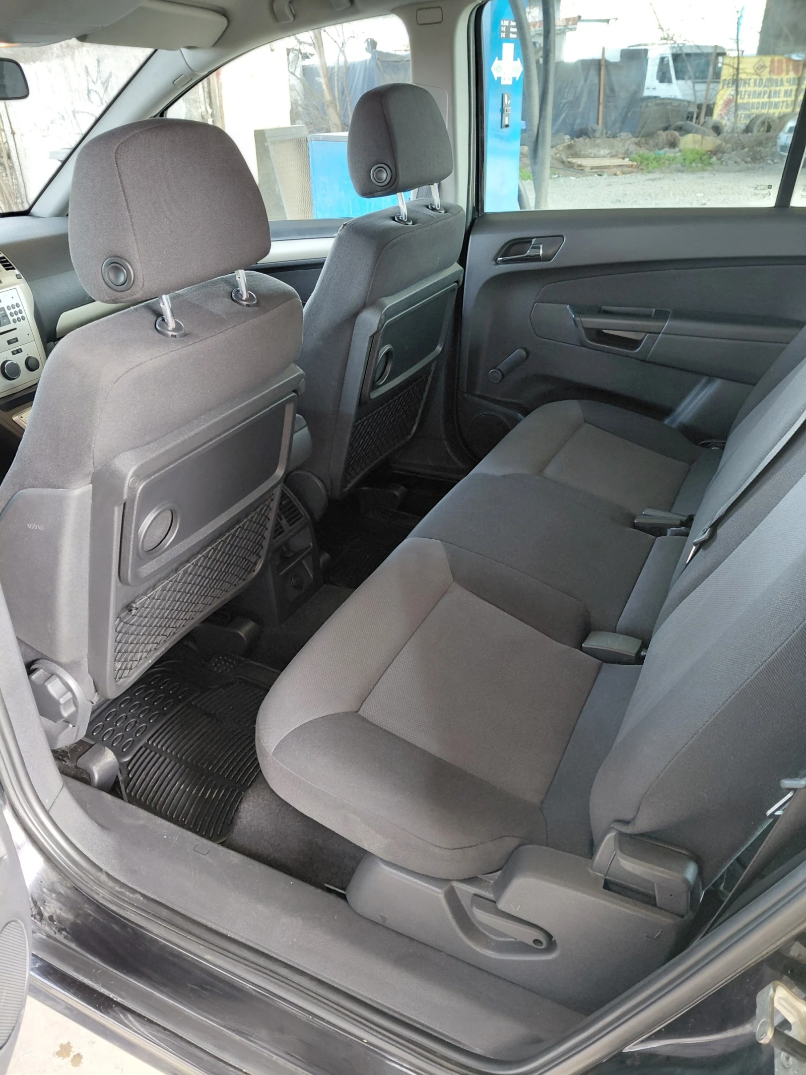 Opel Zafira 1.8i / 130 000 ��. / ��� | Mobile.bg � ����������� 12